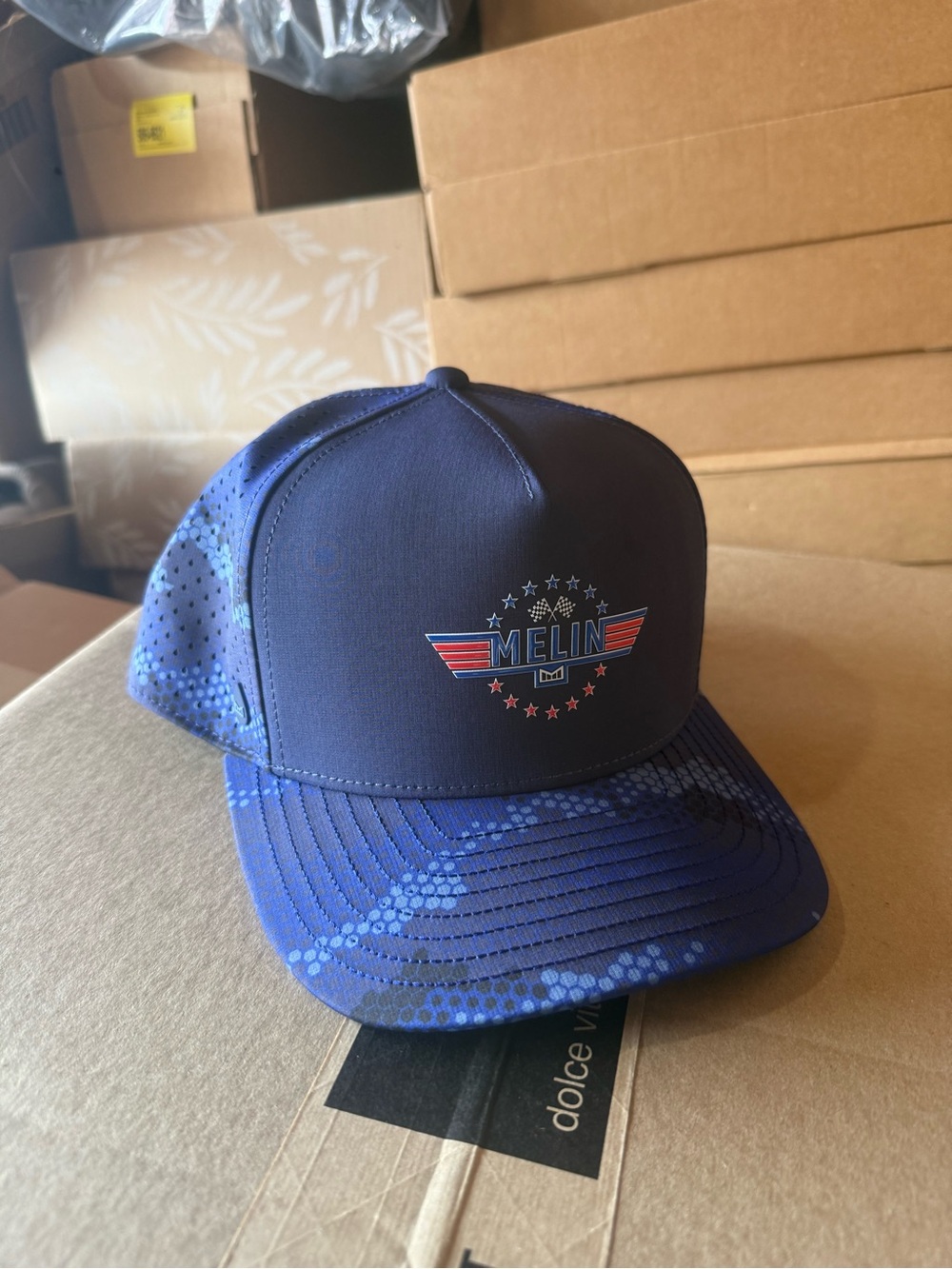 NWT Melin Odysea Hydro Mindset - Maverick